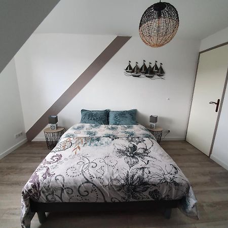 Au Bout De La Jetee Apartment Guilvinec Bagian luar foto